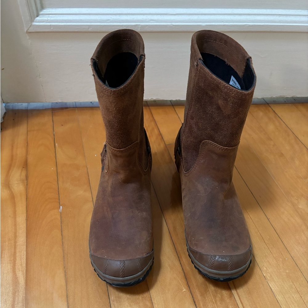 Sorel women's Brown Leather boots